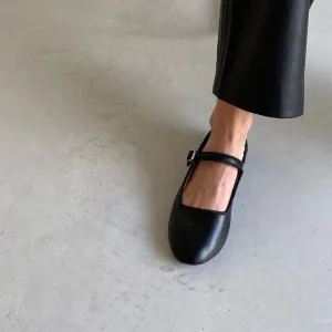 BAILATIRA BLACK FLATS (Round-Toe)