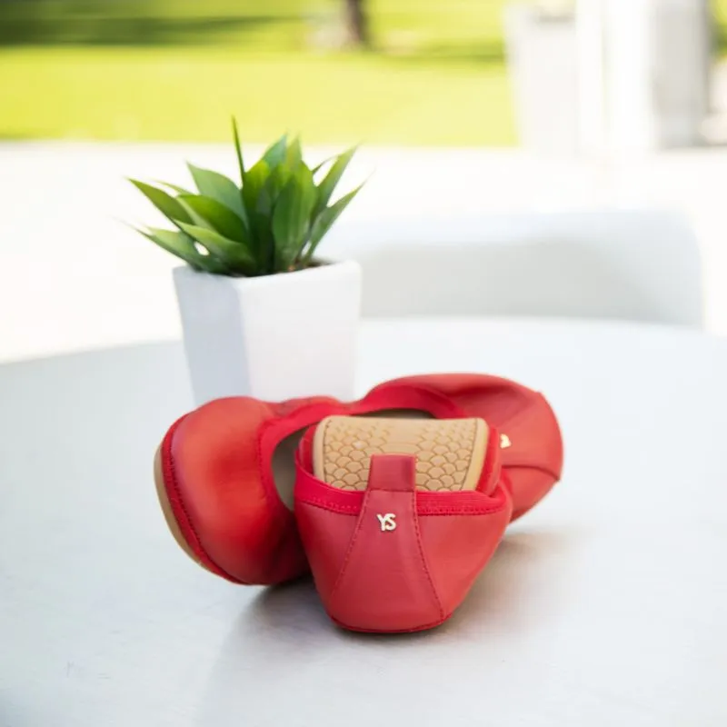 Yosi Samra: Samara Foldable Ballet Flat in Ruby Red Leather